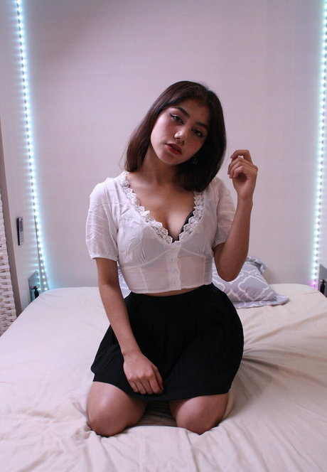 marinateen pornstar nudes picture