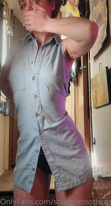 snaggletoothcostumes high quality actress pics