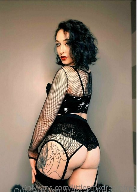 black threesome onlyfans free naked gallery