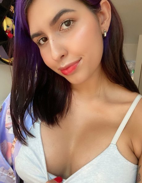 daphnekroftfree adult actress images