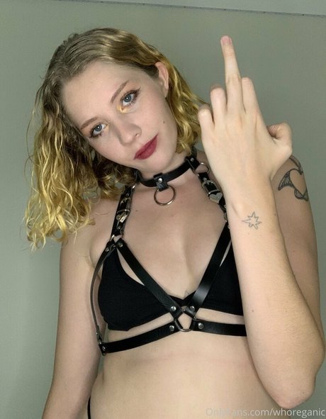 18 year old onlyfans art porn archive