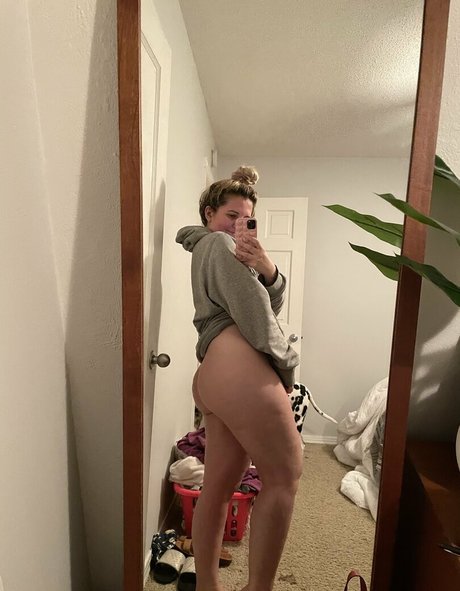 meggybunnyvip free model image