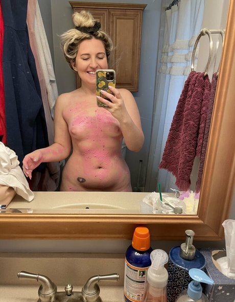 meggybunnyvip sex model pictures