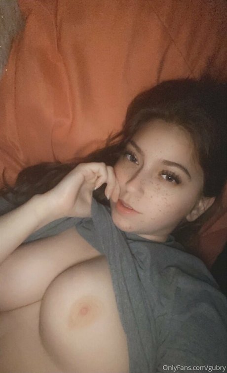 gubry nude pornstar picture