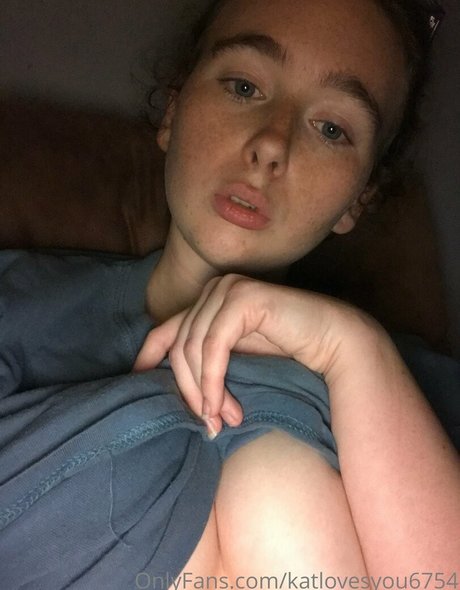 katlovesyou6754 hot actress photo