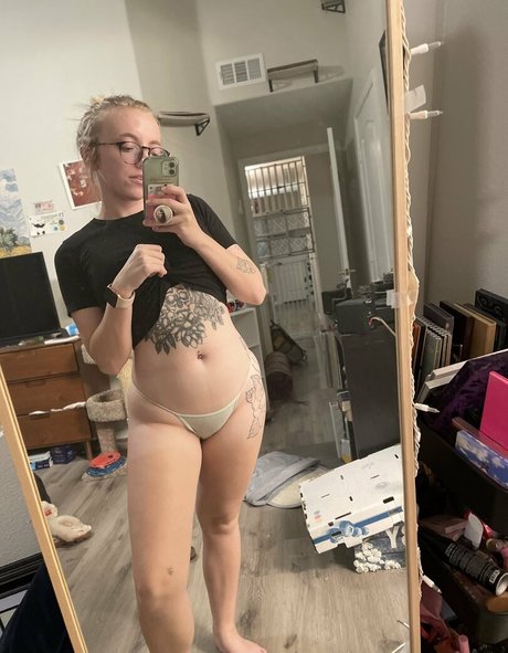 asian tranny onlyfans beautiful picture