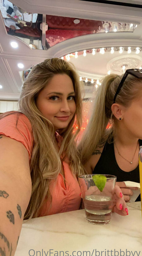 brittbbbyy pornstar pictures
