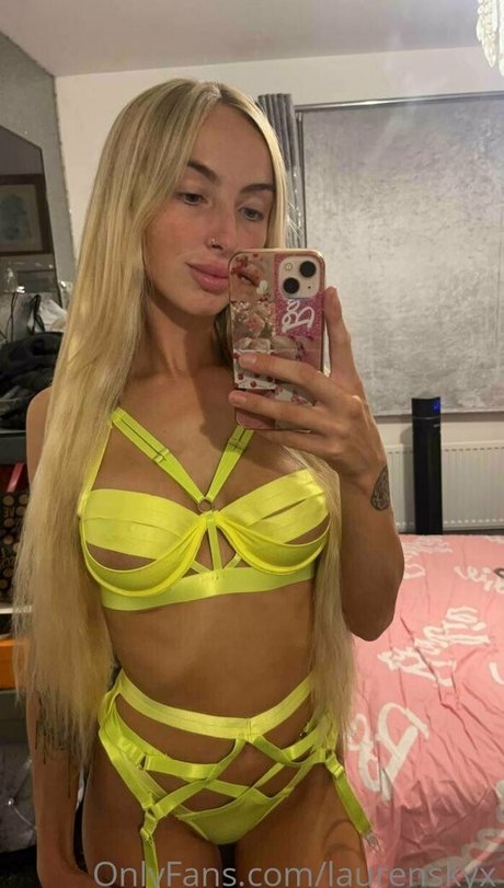 laurenskyx star art images