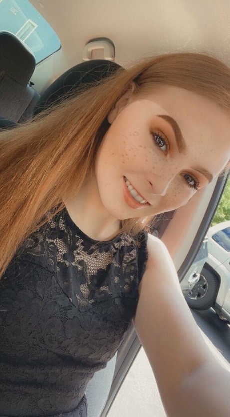 shy trans free model xxx gallery