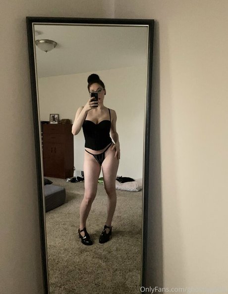 big ass asian onlyfans erotic pic