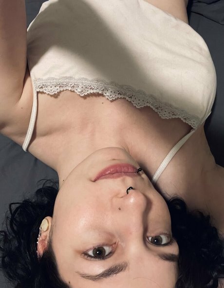 ghostlygothx pornstar free pictures