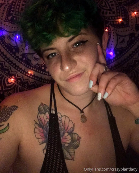 crazyplantlady model perfect photo