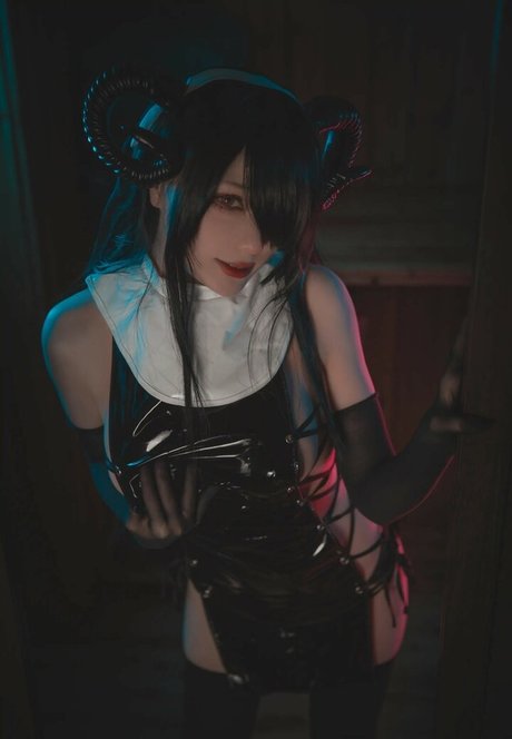 gloryhole princess onlyfans pornographic image