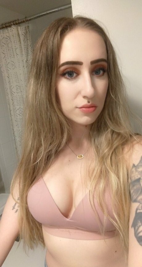 blamevalerie hd pornstar picture