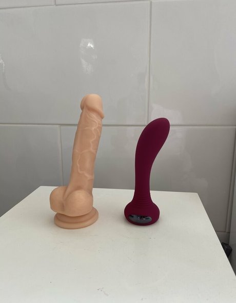 Missejh nudes actress gallery