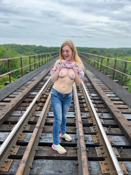 celesterasmussen perfect model pics