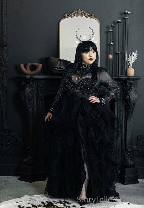 storytellercosplay free model pictures