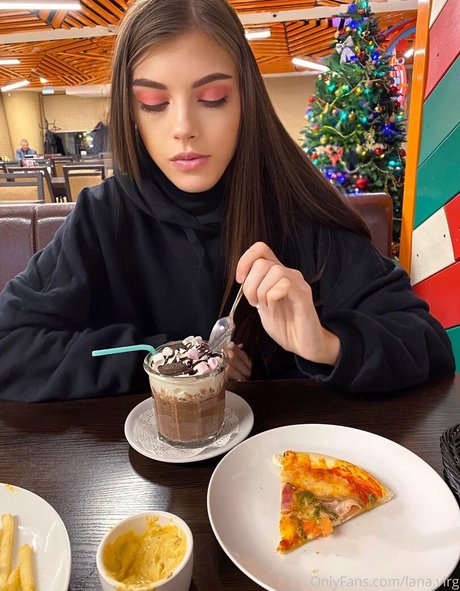 lana virg sex model pictures