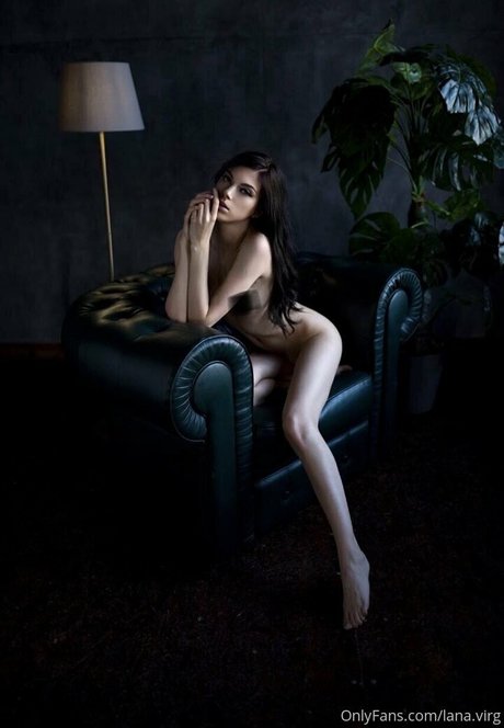 lana virg star adult img