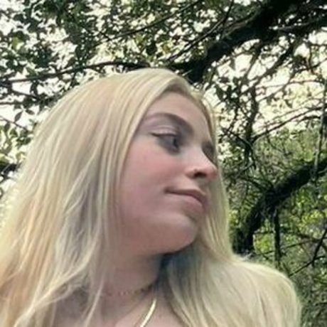 Mwndstef Stef exclusive actress galleries