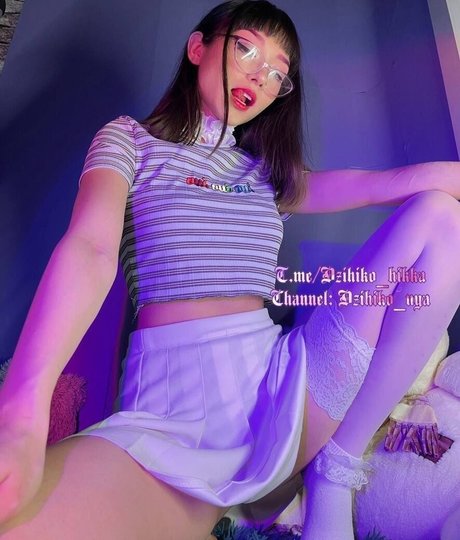 Dzihiko high quality model image