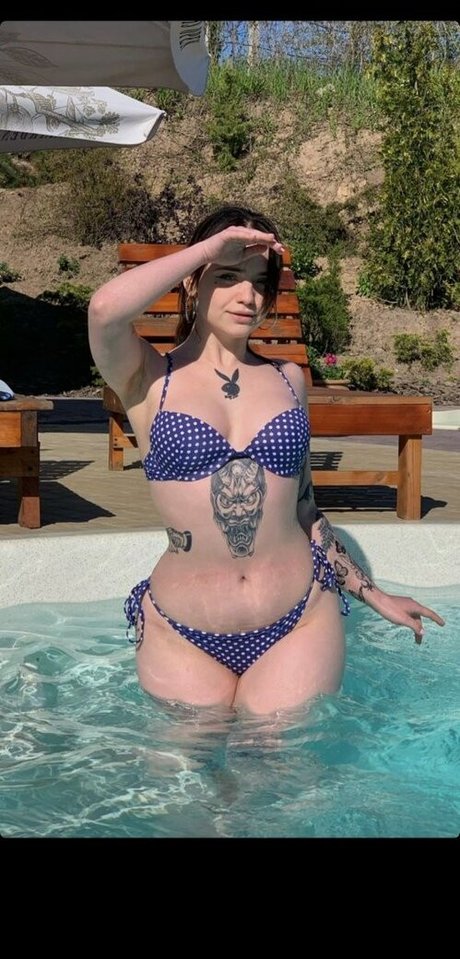 mooanna pornstar hot picture