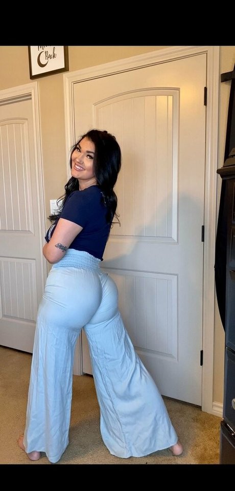 busty redhead teen onlyfans porn image