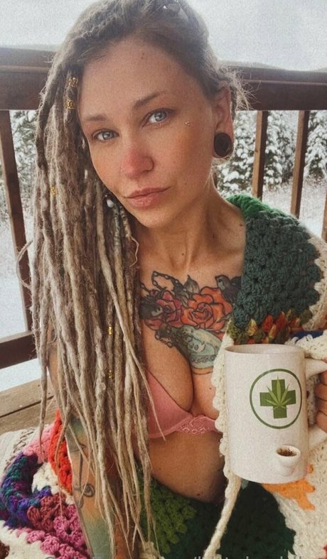 bittybuddha star nudes pictures