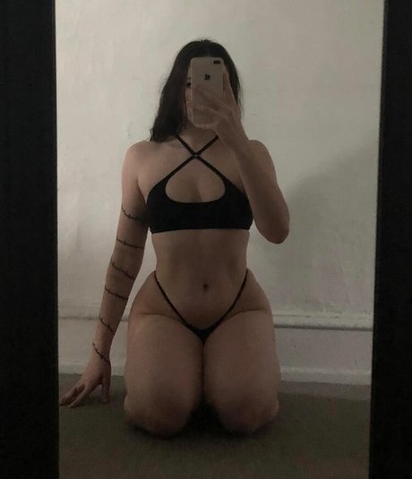 Liv Littlelivbug pornstar hot galleries