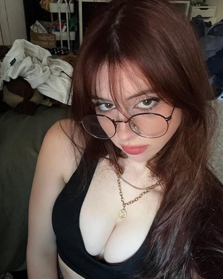 Liv Littlelivbug pornstar perfect img