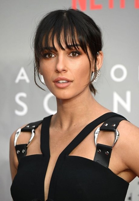 Naomi Scott star exclusive gallery