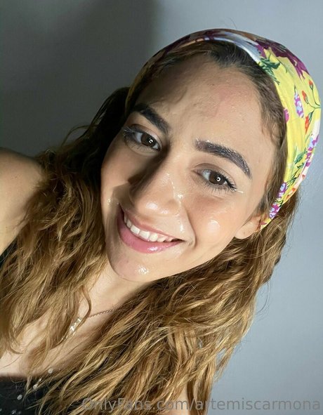 artemiscarmona star adult img