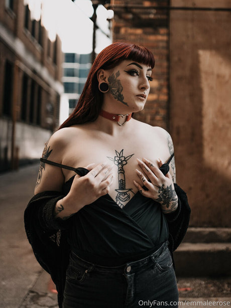 skinny big ass onlyfans erotic pics