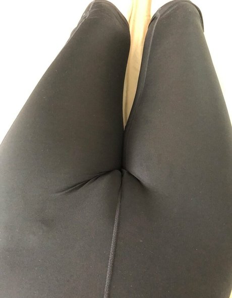 deborahmilf sex model photo