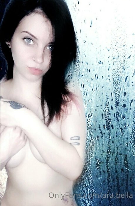ara bella star photos