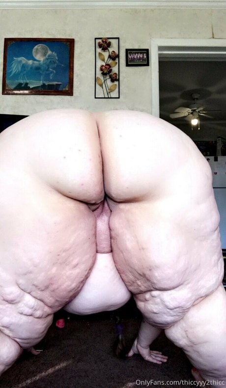 thiccyyy2thicc star exclusive image