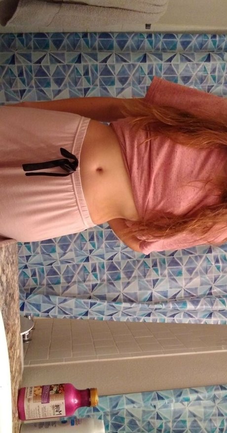 emmthequeen art model pictures