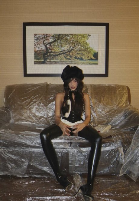 sadsamo erotic pornstar photos