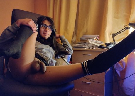 bott0mboi star exclusive picture