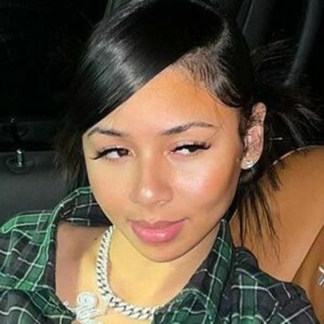 Mariah The Scientist free pornstar image