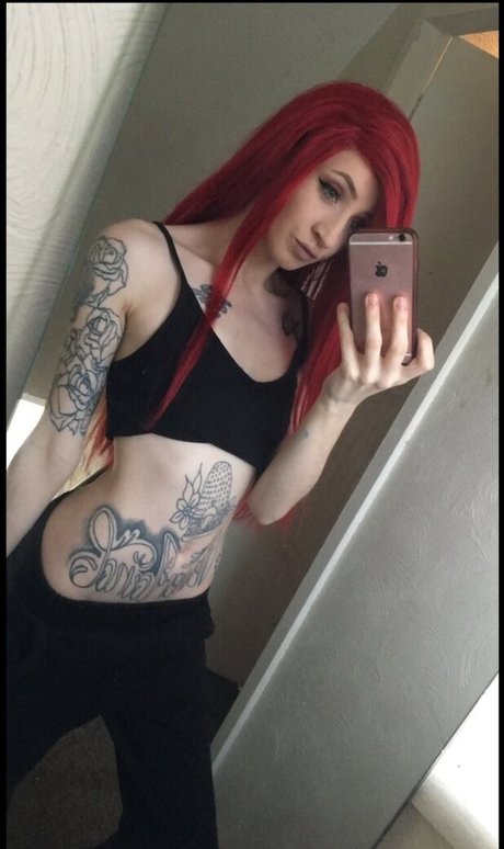 Georgia Taylor star images