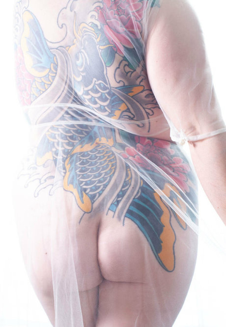 madame cherie high quality model img