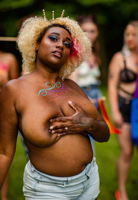 male asian onlyfans free naked photos