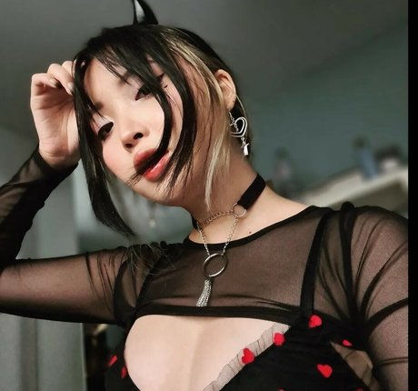 Tsukimicat naked pornstar pic