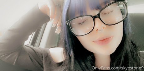 teen lesbian onlyfans beautiful porn img