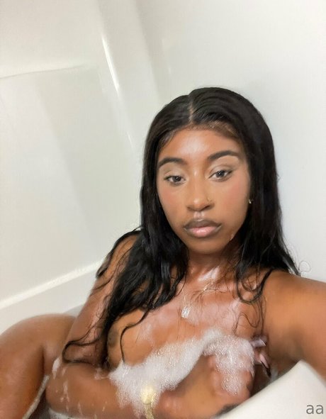 Rohilu top model pics