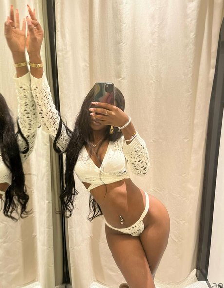 Rohilu erotic star archive