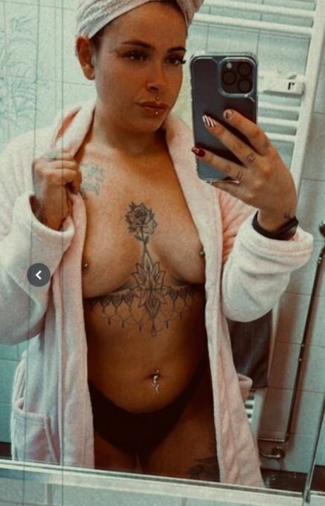 black lesbian onlyfans hd image