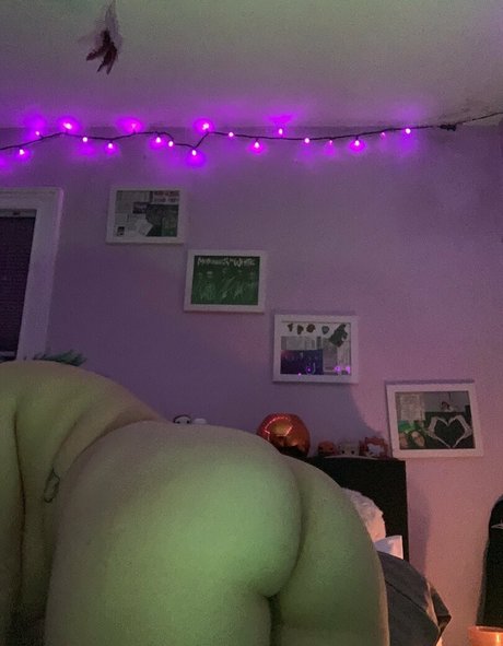 nerdy onlyfans adult image