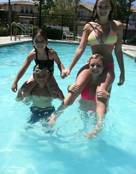 itssbriibitchh pornstar free pics